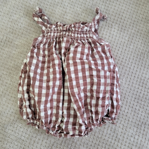6-12m baby romper - Picture 2 of 6
